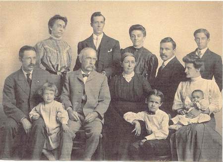 . Frank Saunders Family